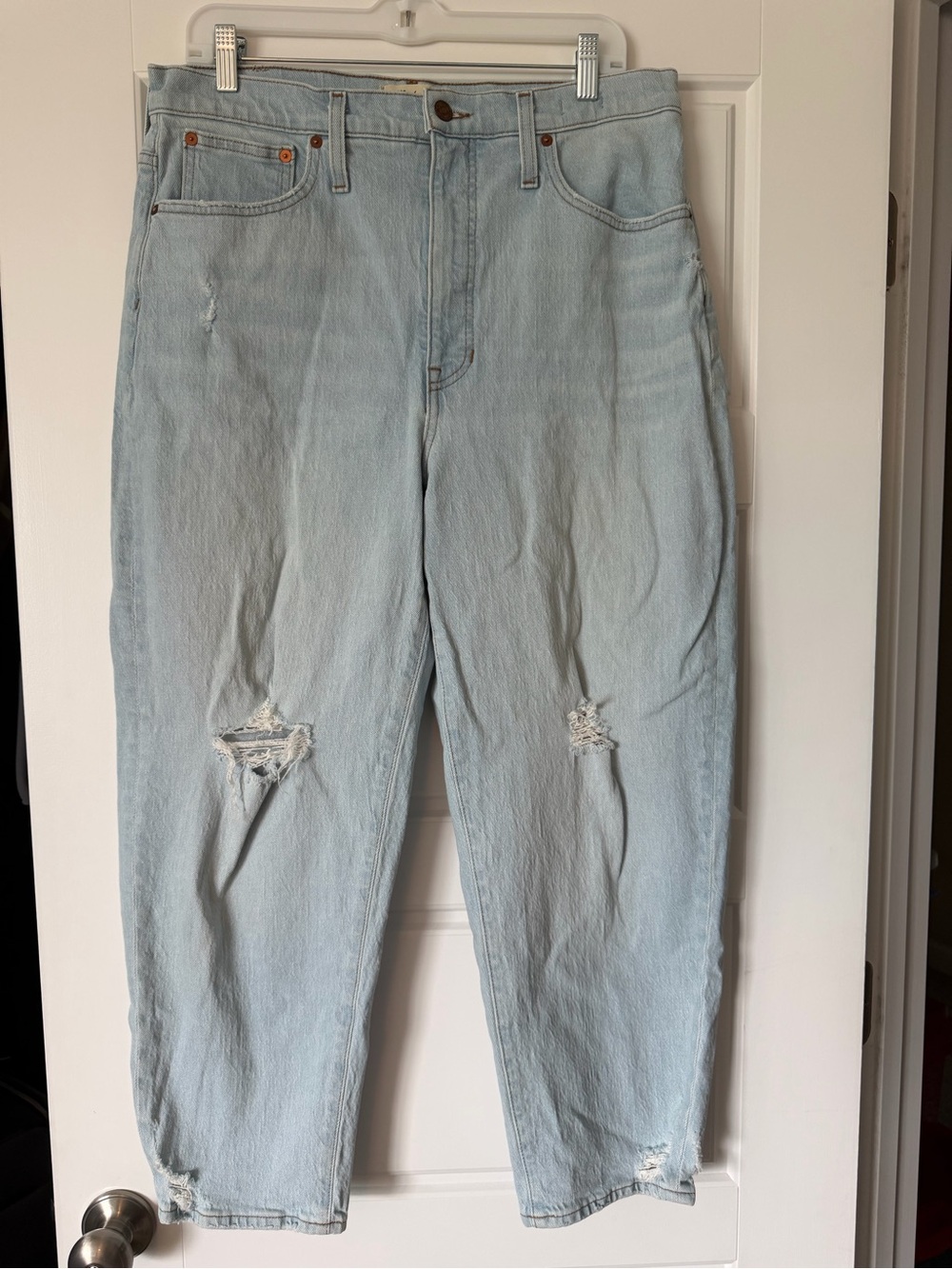 Madewell Balloon Light Blue Distressed Women’s Jeans